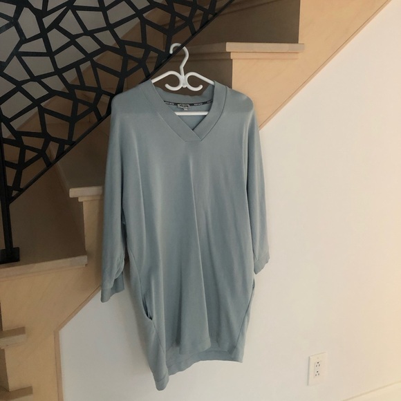 selling this kenzo dress 🩵 - Picture 2 of 8